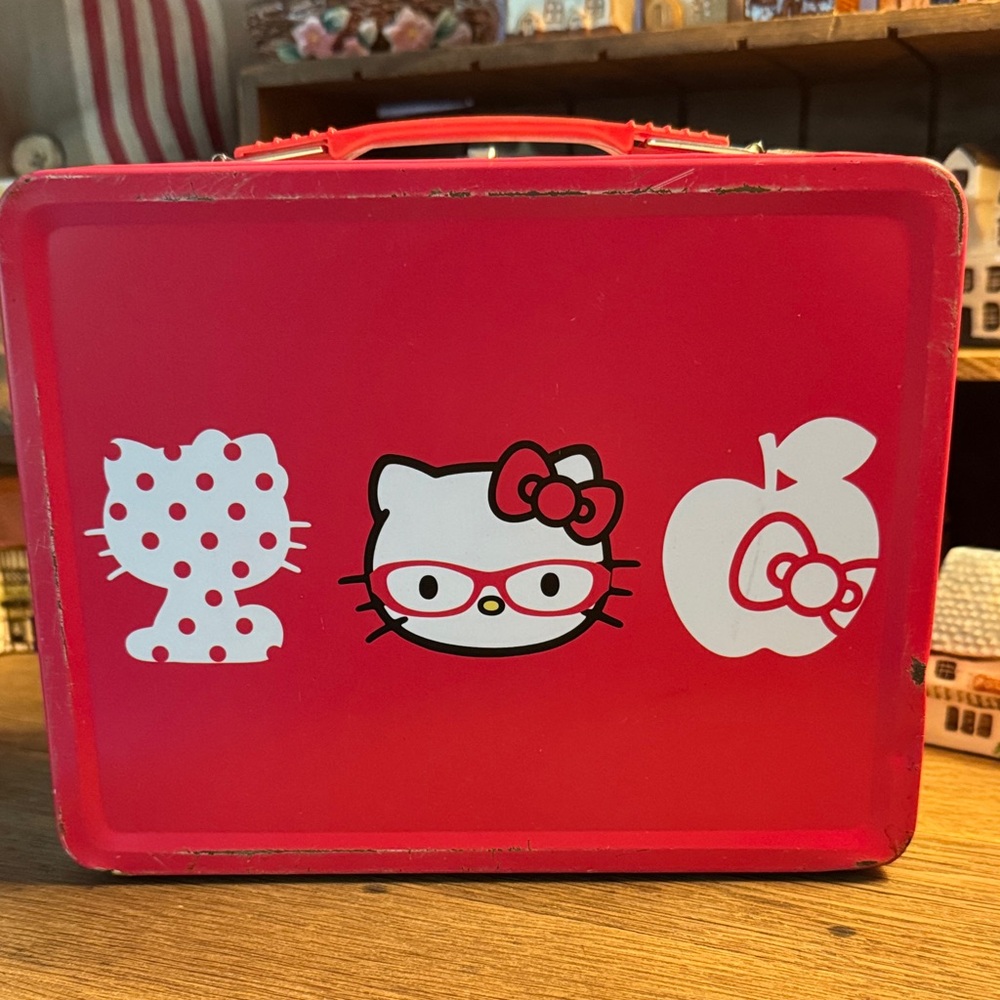 Hello Kitty Red Lunchbox